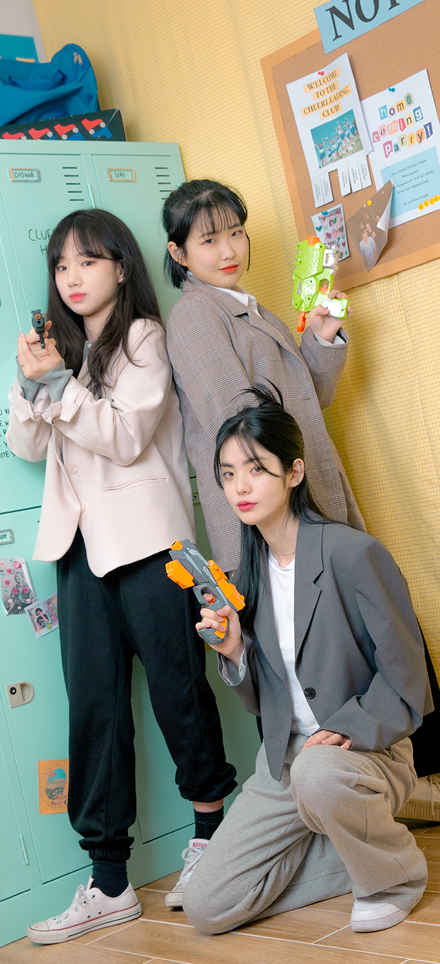 Y퓨처리스트 세로단체샷